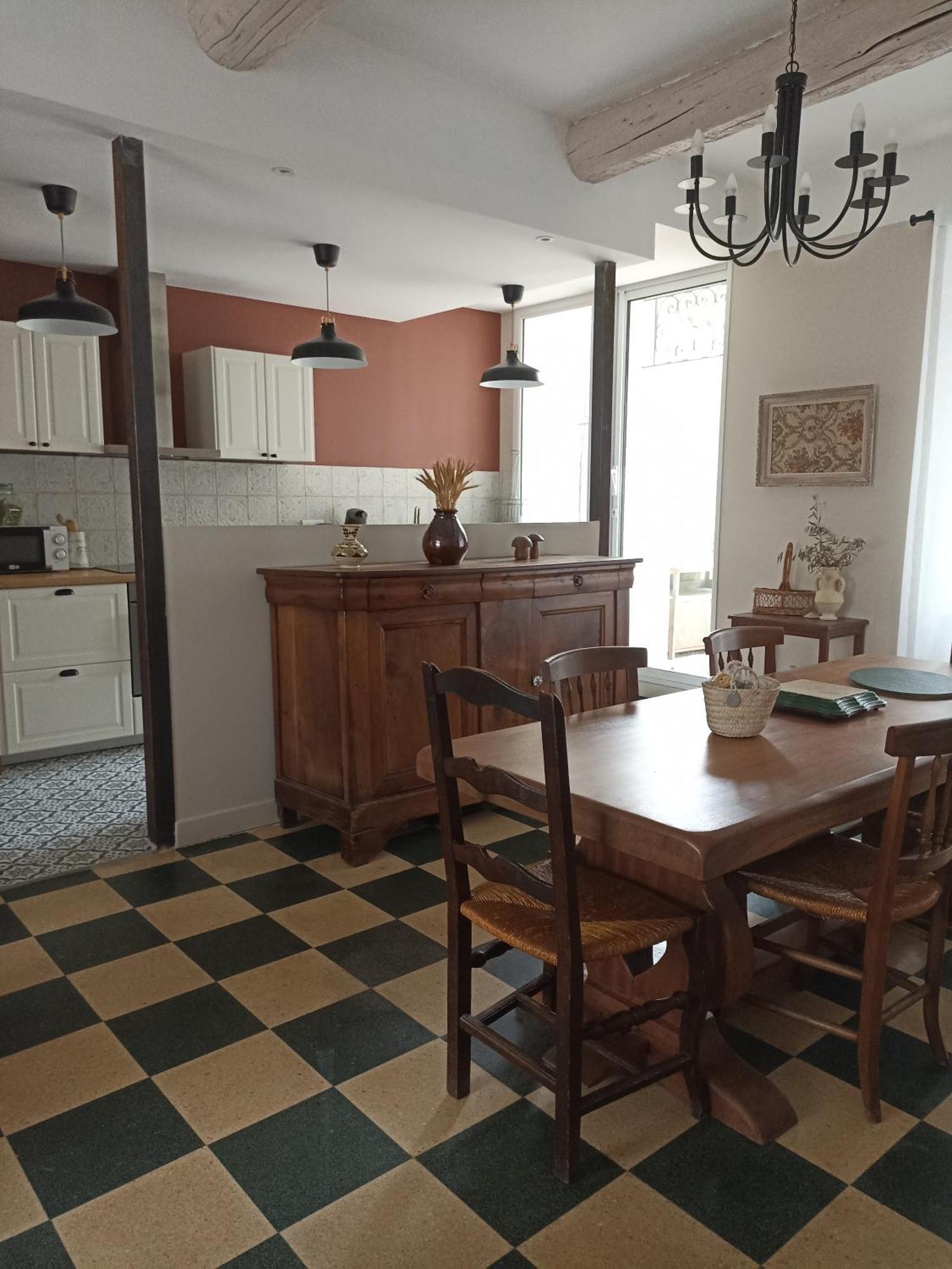 Maison Rosiris Pernes-les-Fontaines Esterno foto